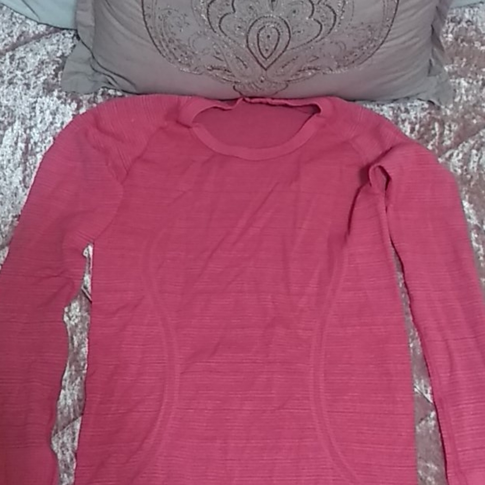 Blouse - Picture 2 of 4